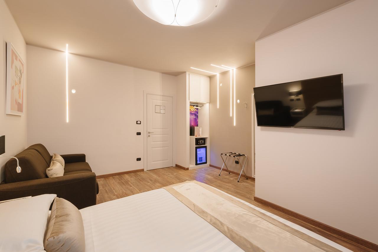 Etruska Luxury Trastevere Guesthouse โรม ภายนอก รูปภาพ