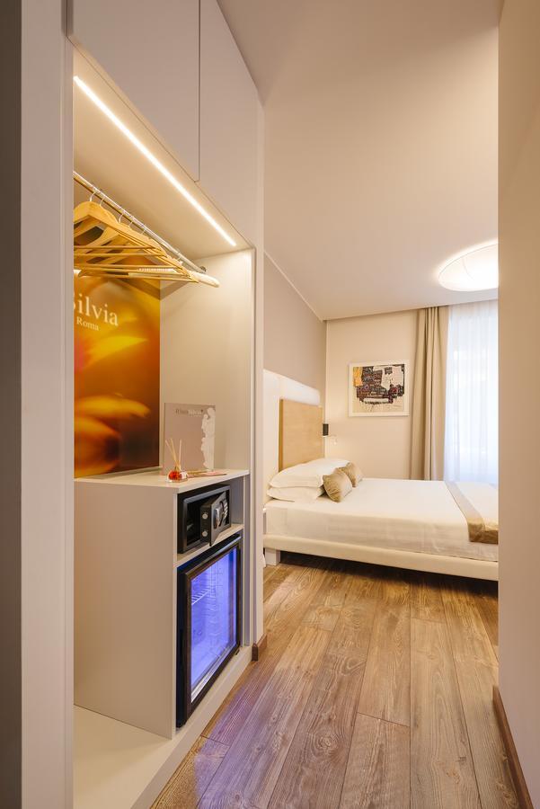 Etruska Luxury Trastevere Guesthouse โรม ภายนอก รูปภาพ