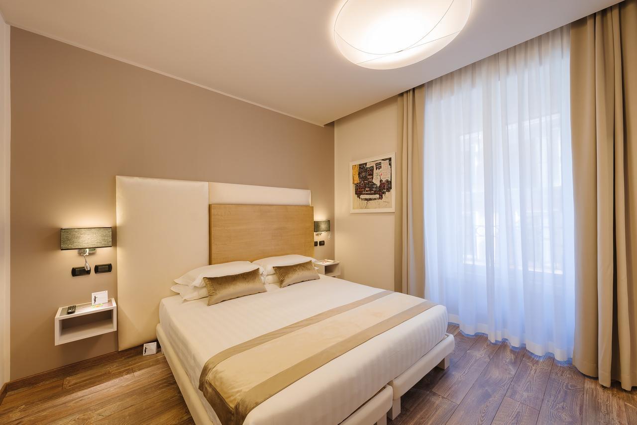 Etruska Luxury Trastevere Guesthouse โรม ภายนอก รูปภาพ