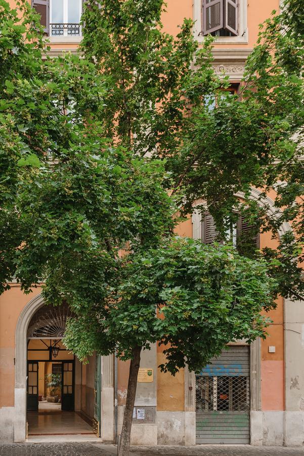 Etruska Luxury Trastevere Guesthouse โรม ภายนอก รูปภาพ